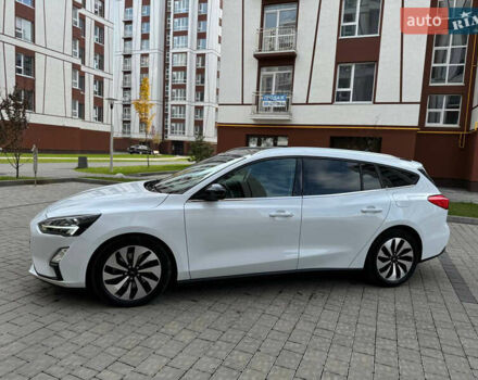 Форд Фокус, объемом двигателя 1.5 л и пробегом 192 тыс. км за 12700 $, фото 8 на Automoto.ua