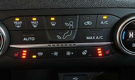 Форд Фокус, объемом двигателя 1.5 л и пробегом 194 тыс. км за 13950 $, фото 19 на Automoto.ua