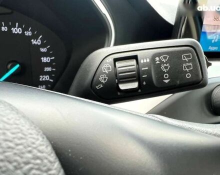 Форд Фокус, объемом двигателя 1.5 л и пробегом 27 тыс. км за 15500 $, фото 21 на Automoto.ua