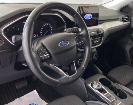 Форд Фокус, объемом двигателя 1.5 л и пробегом 194 тыс. км за 13950 $, фото 5 на Automoto.ua