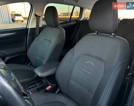 Форд Фокус, объемом двигателя 1.5 л и пробегом 207 тыс. км за 9500 $, фото 12 на Automoto.ua