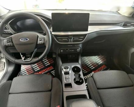 Форд Фокус, объемом двигателя 1.5 л и пробегом 17 тыс. км за 23490 $, фото 23 на Automoto.ua