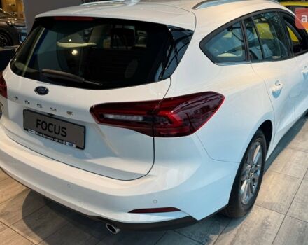 Форд Фокус, объемом двигателя 1.5 л и пробегом 0 тыс. км за 31024 $, фото 4 на Automoto.ua