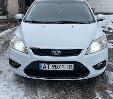 Форд Фокус, объемом двигателя 1.6 л и пробегом 400 тыс. км за 4200 $, фото 1 на Automoto.ua