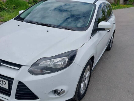 Форд Фокус 2012 у Вышгороде на Automoto.ua Форд Фокус, об'ємом двигуна 1.6 л та пробігом 315 тис. км за 7100 $, фото 1 на Automoto.ua