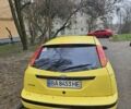 Желтый Форд Фокус, объемом двигателя 2 л и пробегом 350 тыс. км за 2500 $, фото 4 на Automoto.ua
