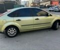 Желтый Форд Фокус, объемом двигателя 1.6 л и пробегом 296 тыс. км за 2600 $, фото 8 на Automoto.ua