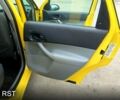 Желтый Форд Фокус, объемом двигателя 2 л и пробегом 160 тыс. км за 3200 $, фото 8 на Automoto.ua