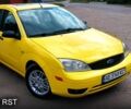 Желтый Форд Фокус, объемом двигателя 2 л и пробегом 160 тыс. км за 3200 $, фото 1 на Automoto.ua