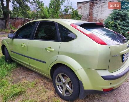 Желтый Форд Фокус, объемом двигателя 1.6 л и пробегом 178 тыс. км за 4100 $, фото 3 на Automoto.ua