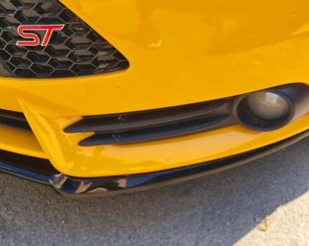 Желтый Форд Фокус, объемом двигателя 2 л и пробегом 119 тыс. км за 18000 $, фото 24 на Automoto.ua