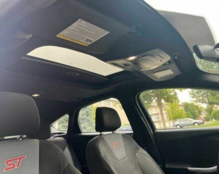 Форд Фокус 2016 в Львове на Automoto.ua Желтый Форд Фокус, объемом двигателя 2 л и пробегом 71 тыс. км за 8500 $, фото 8 на Automoto.ua