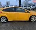 Жовтий Форд Фокус, об'ємом двигуна 2 л та пробігом 54 тис. км за 16500 $, фото 1 на Automoto.ua