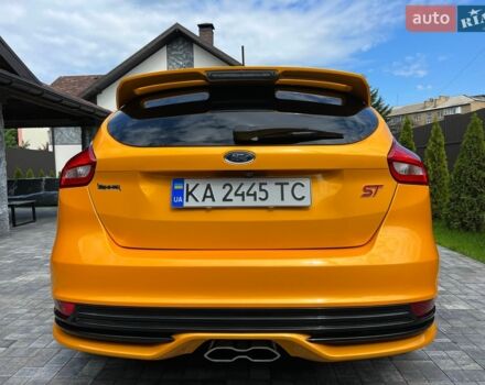 Жовтий Форд Фокус, об'ємом двигуна 2 л та пробігом 145 тис. км за 13500 $, фото 7 на Automoto.ua