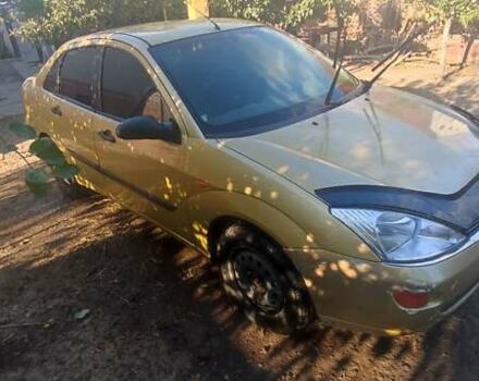 Желтый Форд Фокус, объемом двигателя 1.8 л и пробегом 325 тыс. км за 1900 $, фото 9 на Automoto.ua