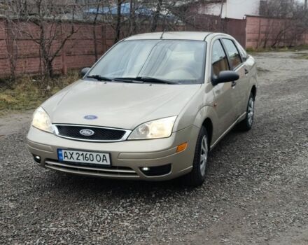 Желтый Форд Фокус, объемом двигателя 2 л и пробегом 146 тыс. км за 4300 $, фото 3 на Automoto.ua