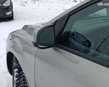 Жовтий Форд Фокус, об'ємом двигуна 1.6 л та пробігом 233 тис. км за 5490 $, фото 18 на Automoto.ua