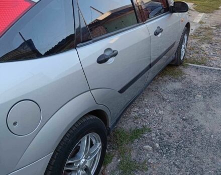 Серый Форд Фокус, объемом двигателя 1.8 л и пробегом 295 тыс. км за 2850 $, фото 3 на Automoto.ua