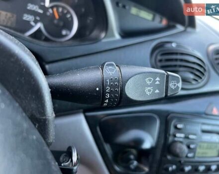 Серый Форд Фокус, объемом двигателя 1.8 л и пробегом 296 тыс. км за 2690 $, фото 21 на Automoto.ua