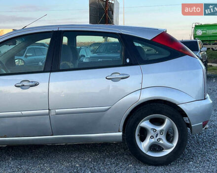 Серый Форд Фокус, объемом двигателя 1.8 л и пробегом 296 тыс. км за 2690 $, фото 4 на Automoto.ua