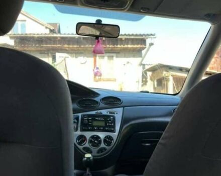 Серый Форд Фокус, объемом двигателя 1.6 л и пробегом 280 тыс. км за 3000 $, фото 2 на Automoto.ua