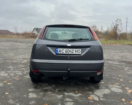 Серый Форд Фокус, объемом двигателя 1.8 л и пробегом 291 тыс. км за 2900 $, фото 1 на Automoto.ua