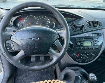 Сірий Форд Фокус, об'ємом двигуна 1.8 л та пробігом 296 тис. км за 2690 $, фото 20 на Automoto.ua