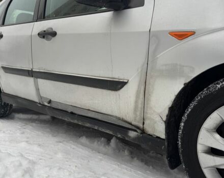 Сірий Форд Фокус, об'ємом двигуна 1.8 л та пробігом 250 тис. км за 1000 $, фото 3 на Automoto.ua