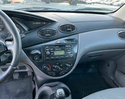 Сірий Форд Фокус, об'ємом двигуна 1.8 л та пробігом 296 тис. км за 2690 $, фото 23 на Automoto.ua