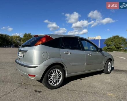 Серый Форд Фокус, объемом двигателя 1.6 л и пробегом 168 тыс. км за 4500 $, фото 4 на Automoto.ua