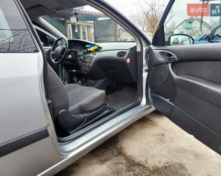 Серый Форд Фокус, объемом двигателя 1.39 л и пробегом 168 тыс. км за 3300 $, фото 1 на Automoto.ua