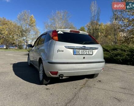 Серый Форд Фокус, объемом двигателя 1.6 л и пробегом 168 тыс. км за 4500 $, фото 1 на Automoto.ua