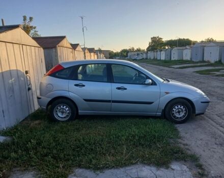 Серый Форд Фокус, объемом двигателя 1.4 л и пробегом 205 тыс. км за 3500 $, фото 1 на Automoto.ua