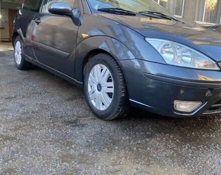 Серый Форд Фокус, объемом двигателя 1.8 л и пробегом 327 тыс. км за 3500 $, фото 7 на Automoto.ua