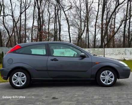 Серый Форд Фокус, объемом двигателя 1.8 л и пробегом 275 тыс. км за 1999 $, фото 3 на Automoto.ua