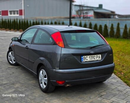 Серый Форд Фокус, объемом двигателя 1.8 л и пробегом 275 тыс. км за 1999 $, фото 16 на Automoto.ua