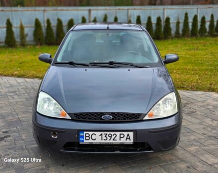 Серый Форд Фокус, объемом двигателя 1.8 л и пробегом 275 тыс. км за 1999 $, фото 1 на Automoto.ua