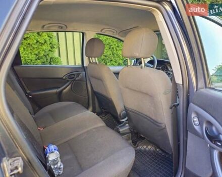 Сірий Форд Фокус, об'ємом двигуна 1.8 л та пробігом 265 тис. км за 3100 $, фото 9 на Automoto.ua