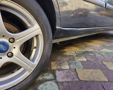 Сірий Форд Фокус, об'ємом двигуна 1.8 л та пробігом 265 тис. км за 2899 $, фото 4 на Automoto.ua