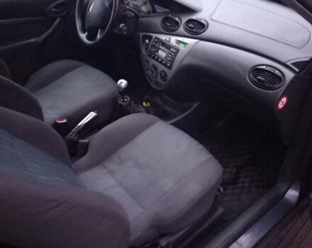 Сірий Форд Фокус, об'ємом двигуна 1.8 л та пробігом 214 тис. км за 2300 $, фото 9 на Automoto.ua