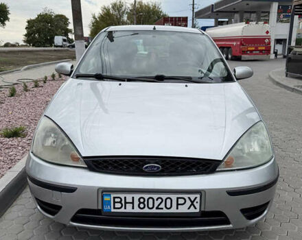 Серый Форд Фокус, объемом двигателя 1.6 л и пробегом 418 тыс. км за 3200 $, фото 2 на Automoto.ua