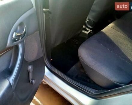 Серый Форд Фокус, объемом двигателя 1.6 л и пробегом 204 тыс. км за 2600 $, фото 3 на Automoto.ua