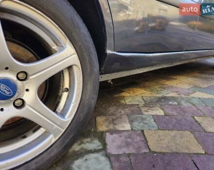 Сірий Форд Фокус, об'ємом двигуна 1.8 л та пробігом 265 тис. км за 3100 $, фото 4 на Automoto.ua