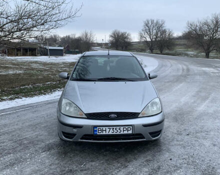 Серый Форд Фокус, объемом двигателя 1.6 л и пробегом 200 тыс. км за 2100 $, фото 1 на Automoto.ua