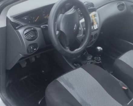 Сірий Форд Фокус, об'ємом двигуна 0 л та пробігом 205 тис. км за 2302 $, фото 12 на Automoto.ua