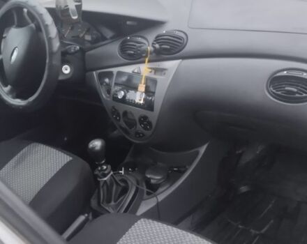 Сірий Форд Фокус, об'ємом двигуна 0 л та пробігом 205 тис. км за 2302 $, фото 21 на Automoto.ua