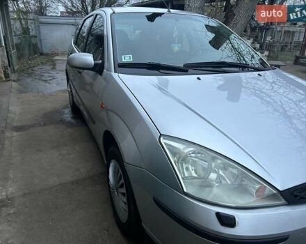 Серый Форд Фокус, объемом двигателя 1.6 л и пробегом 364 тыс. км за 3000 $, фото 2 на Automoto.ua