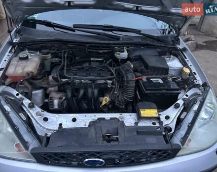 Серый Форд Фокус, объемом двигателя 1.6 л и пробегом 364 тыс. км за 3000 $, фото 9 на Automoto.ua