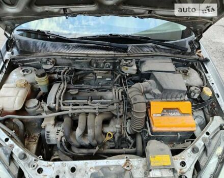 Сірий Форд Фокус, об'ємом двигуна 1.6 л та пробігом 167 тис. км за 3700 $, фото 5 на Automoto.ua