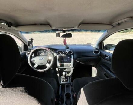 Сірий Форд Фокус, об'ємом двигуна 1.56 л та пробігом 294 тис. км за 4000 $, фото 11 на Automoto.ua